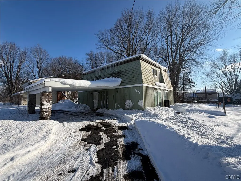 8898 Deluxe Parkway, Cicero, NY 13039 - #1