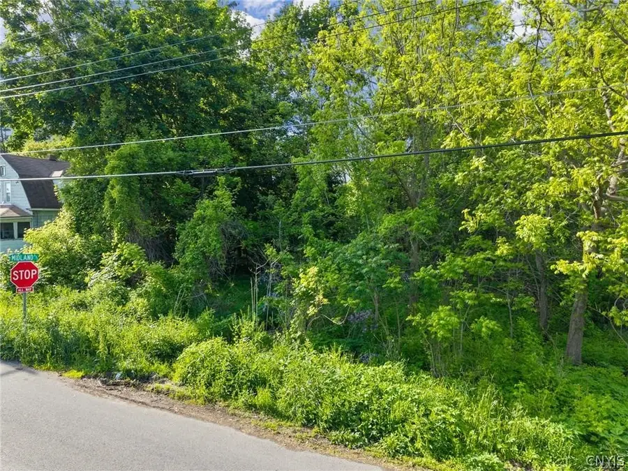 144 W Roswell Avenue, Nedrow, NY 13120 - #2