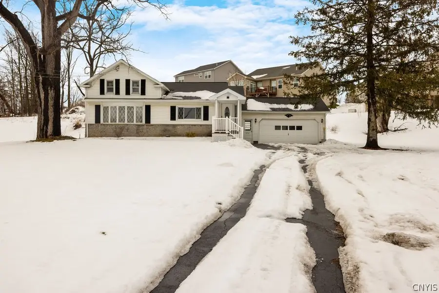 3759 Warners Road, Syracuse, NY 13209 - #2