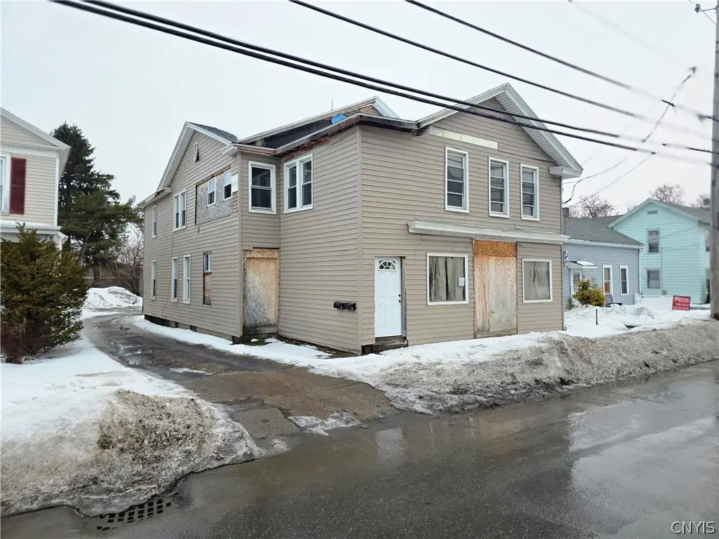 92 Main Street, New York Mills, NY 13417 - #1