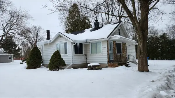 6382 Lakeshore Road, Cicero, NY 13039