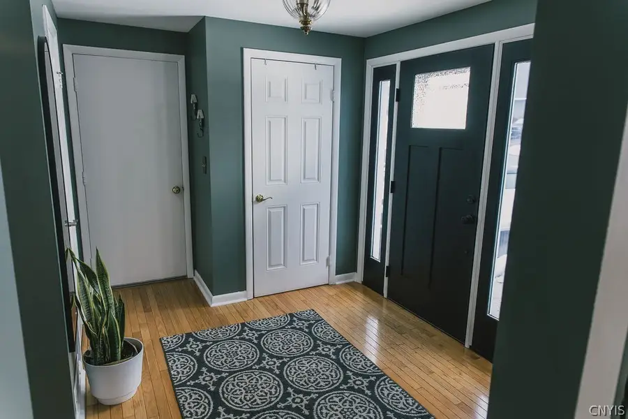 5762 Stonykill Drive, East Syracuse, NY 13057 - #3