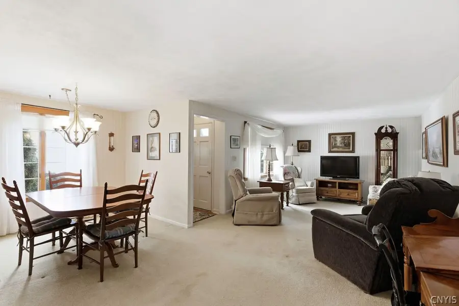 7 Trelign Drive, Syracuse, NY 13212 - #2