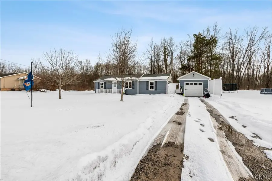 7458 E Taft Road, East Syracuse, NY 13057 - #2