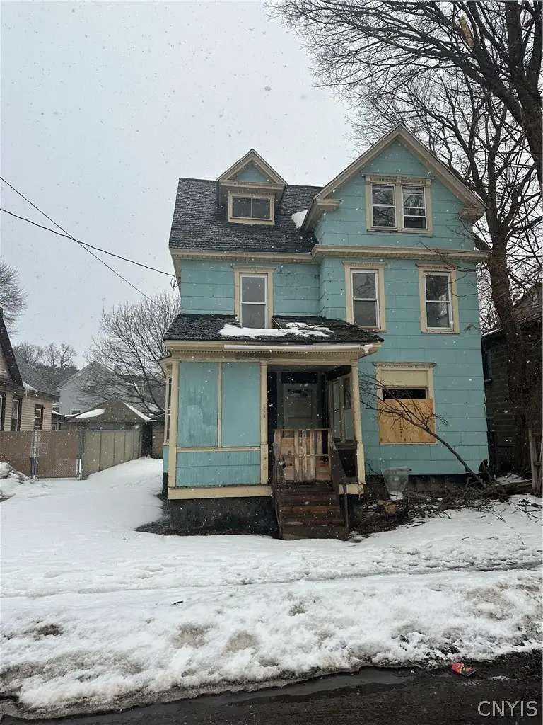 653 E Division Street, Syracuse, NY 13208 - #1