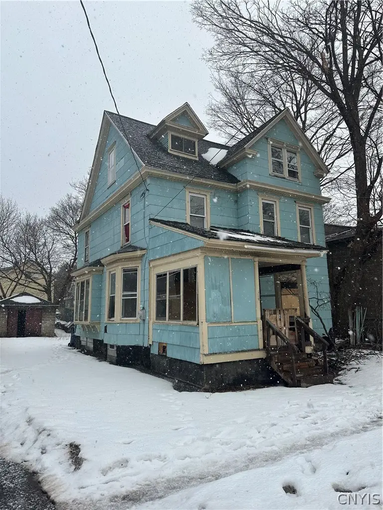 653 E Division Street, Syracuse, NY 13208 - #2