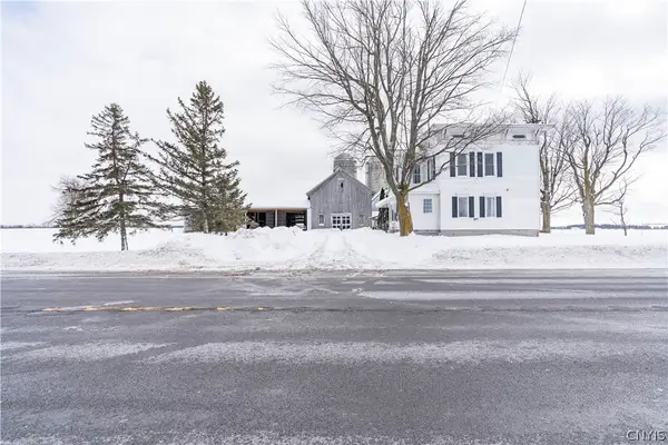 31636 Us Route 11, Philadelphia, NY 13673