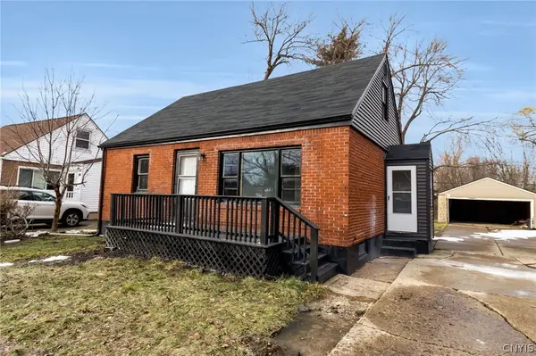 92 Sharon Parkway, Buffalo, NY 14218