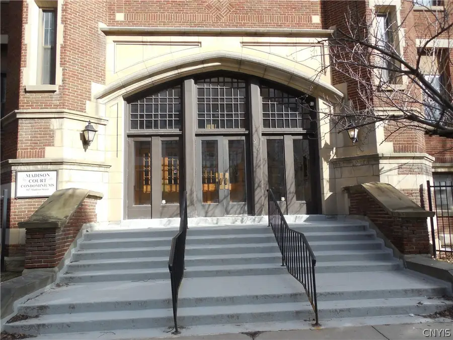 917 Madison St., Syracuse, NY 13210 - #3