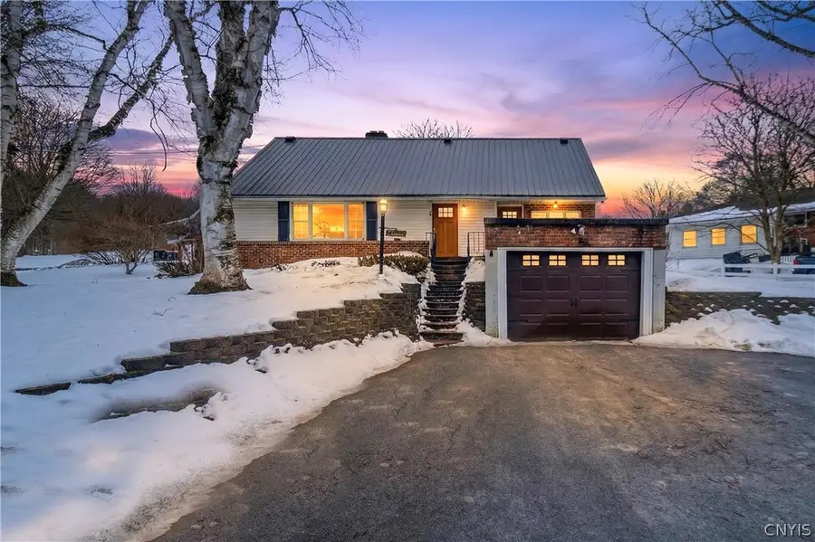 7 Catlin Avenue, Sauquoit, NY 13456 - #3