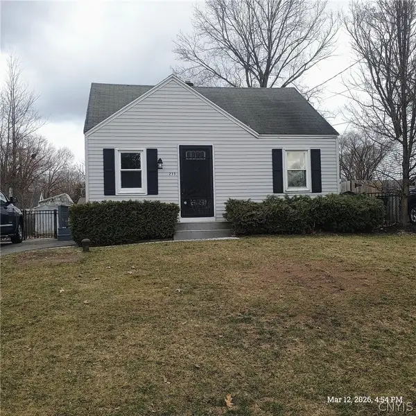 233 Belmore Drive, Syracuse, NY 13212