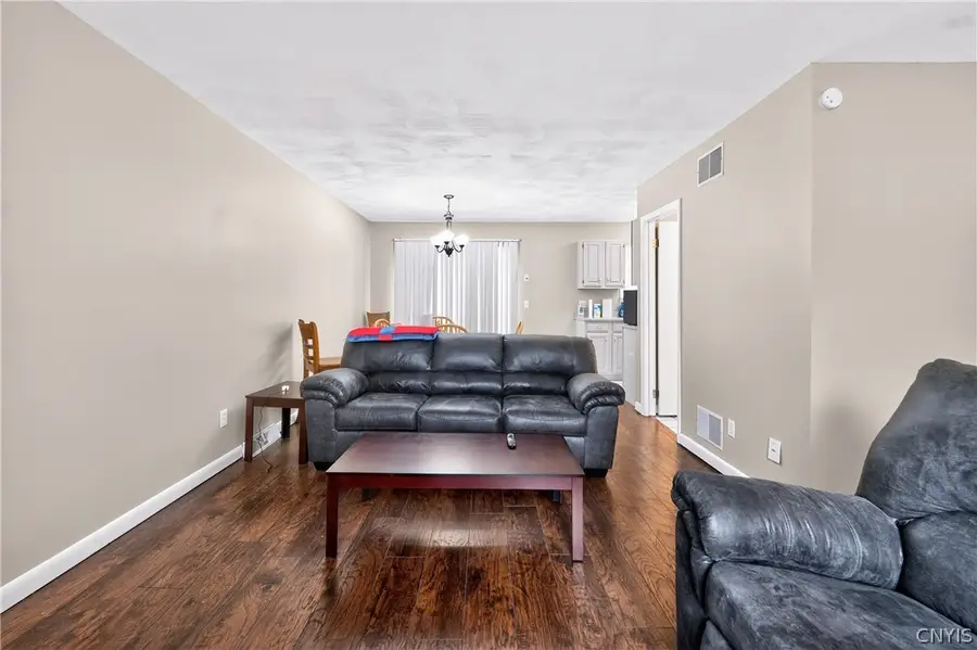 912 Mildred Avenue #910, Utica, NY 13502 - #3