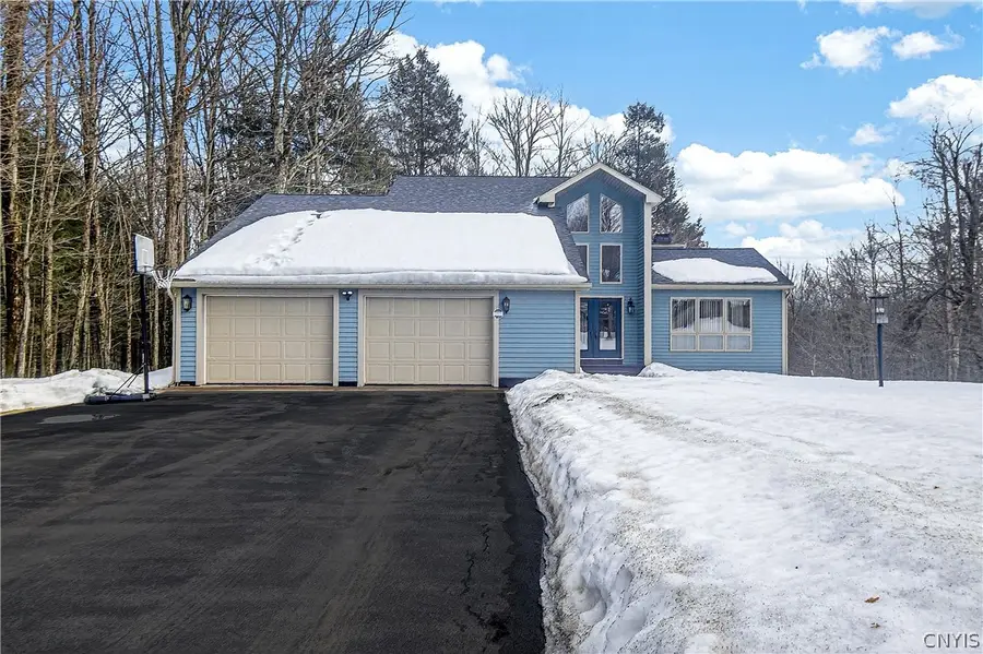 6311 Hidden Meadow Dr, Marcy, NY 13403 - #3