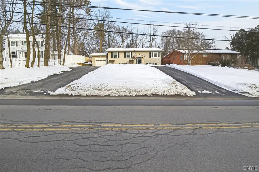 2813 Oneida Street, Utica, NY 13501 - #3