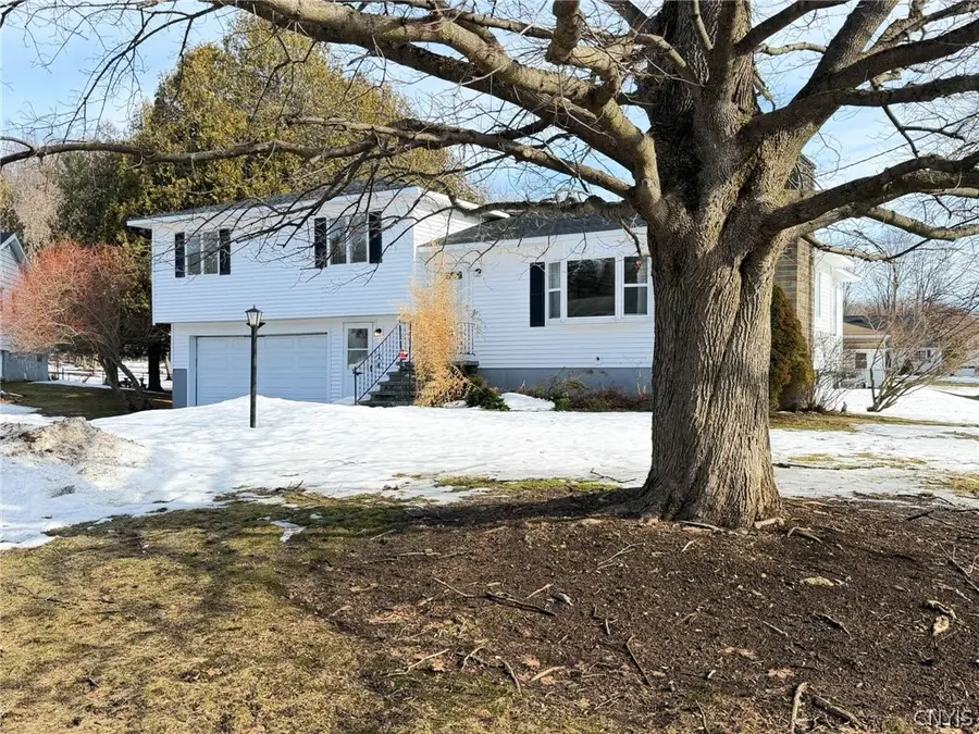 810 Hillview Drive, Herkimer, NY 13350 - #3