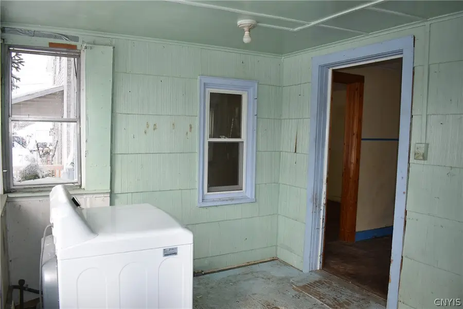 5441 Baldwin Street, Brewerton, NY 13029 - #3