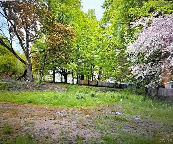 17 Voorhees Avenue, Camden, NY 13316