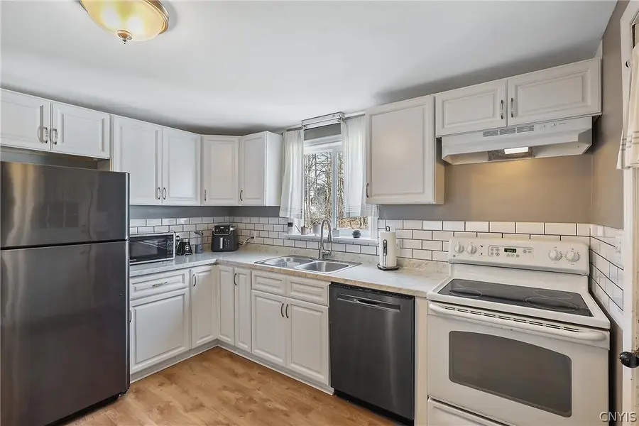 114 Lynn Drive, Syracuse, NY 13212 - #3