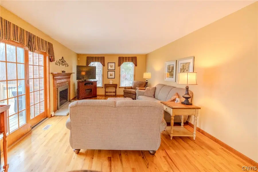 8856 Lombardi Drive, Cicero, NY 13039 - #3