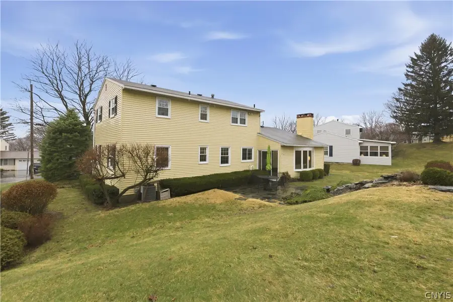 112 Southwest Way, Camillus, NY 13031 - #2