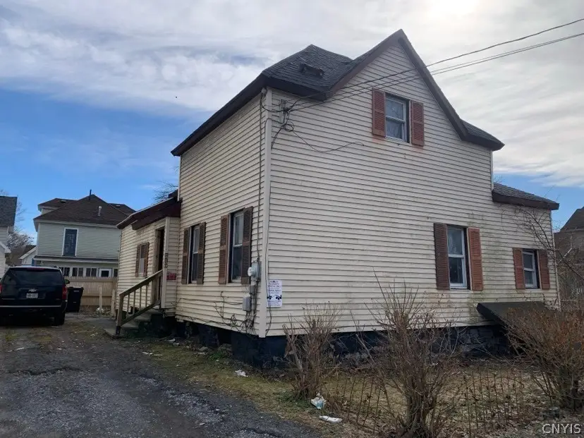 219 Grand Avenue, Syracuse, NY 13204 - #1