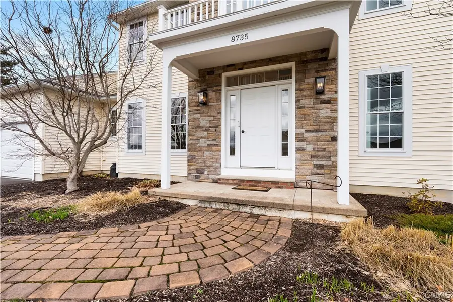 8735 Alizarin Avenue, Cicero, NY 13039 - #3