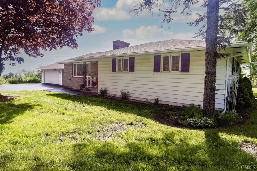 4156 Griffin Road, Syracuse, NY 13215 - #2