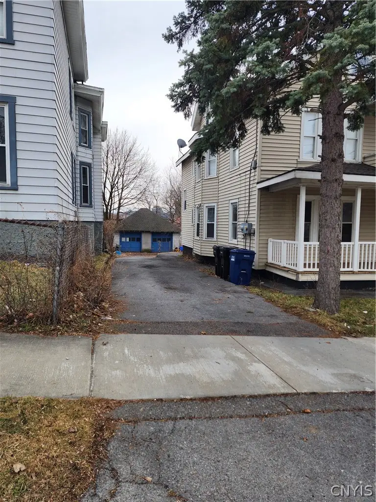 510 Hickory Street, Syracuse, NY 13203 - #3