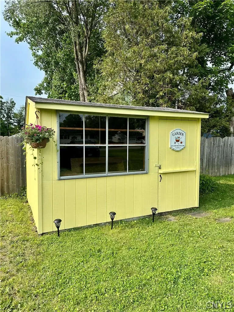 817 Lamont Cir, Cortland, NY 13045 - #3