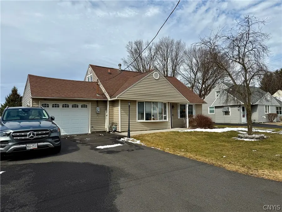 427 Van Roen Road, Utica, NY 13502 - #3