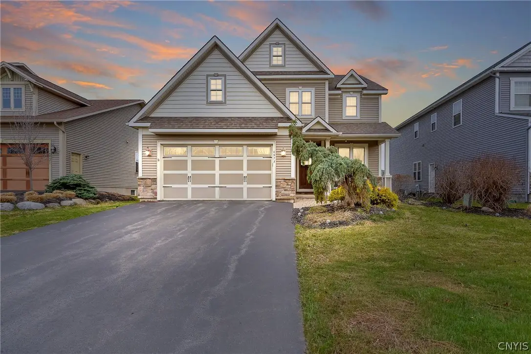 4973 Astilbe Path, Liverpool, NY 13088 - #1