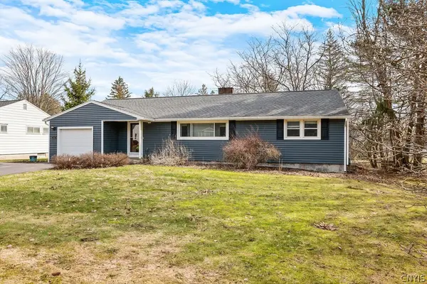 214 Palmer Drive, Fayetteville, NY 13066