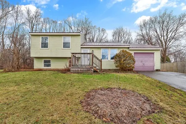 4999 Windgate Road, Liverpool, NY 13088 - #2