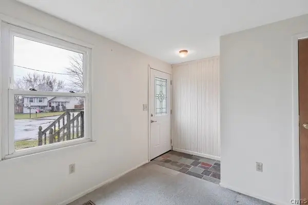 4999 Windgate Road, Liverpool, NY 13088 - #3