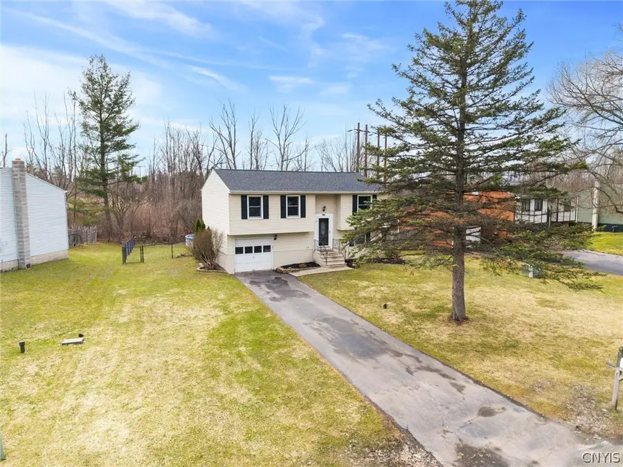 6034 Darby Road, Cicero, NY 13039 - #3