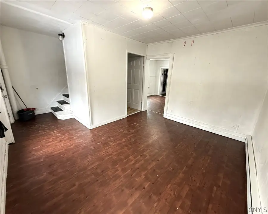 16 Barnes Avenue, Utica, NY 13502 - #3