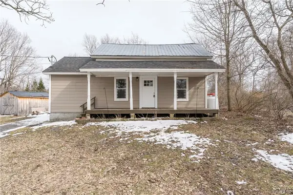 20 Garden Road, Philadelphia, NY 13673