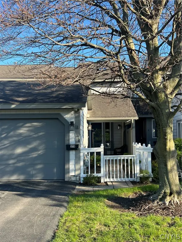 378 Summerhaven Drive N, East Syracuse, NY 13057
