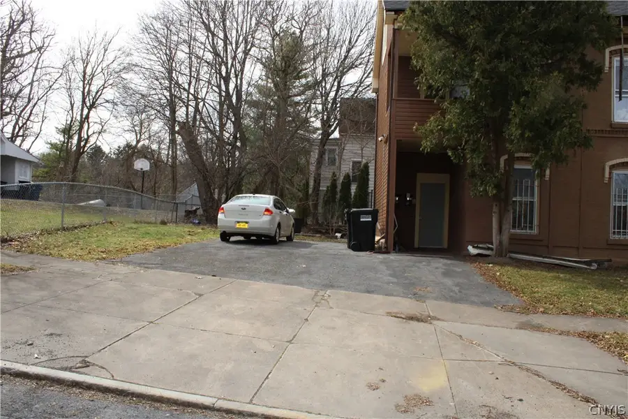 1326 Madison Street, Syracuse, NY 13210 - #3