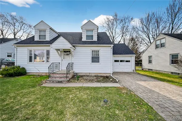 116 Chestnut Hill Drive, Liverpool, NY 13088