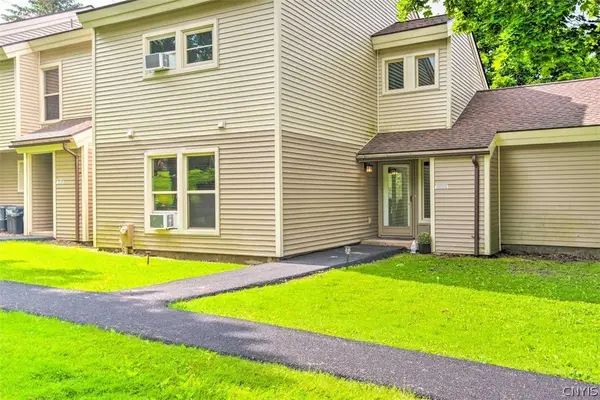 2130 Beta Drive #21G, Cortland, NY 13045