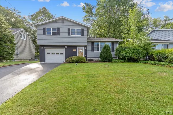 120 Wilson Avenue, Liverpool, NY 13088