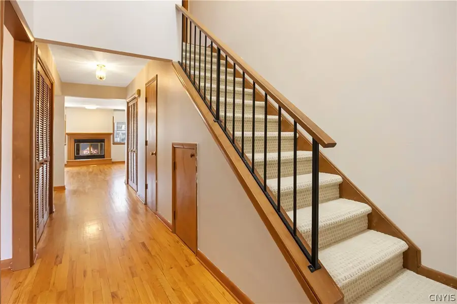 412 Summerhaven Drive N, East Syracuse, NY 13057 - #3