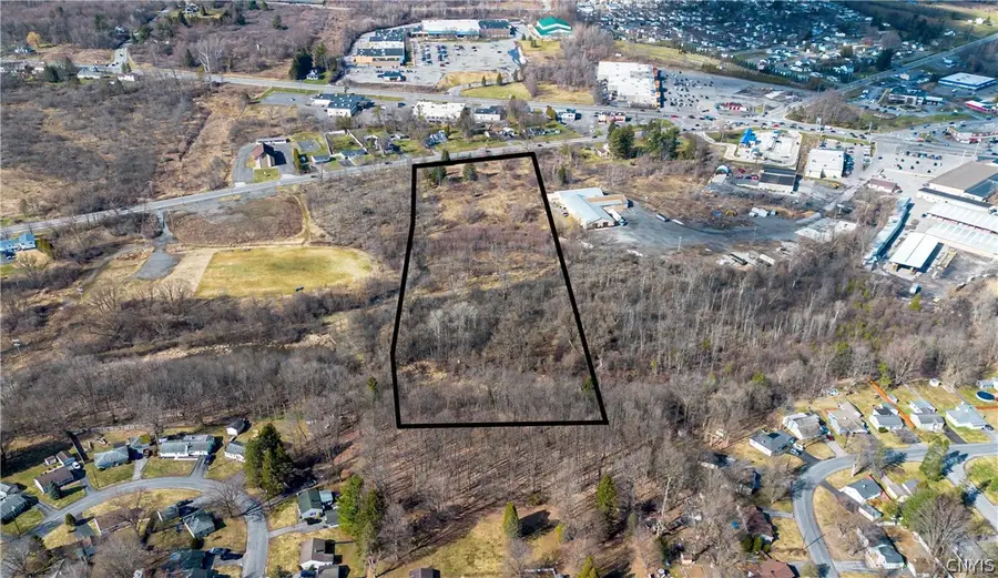 4450 Middle Settlement Road, New Hartford, NY 13413 - #3