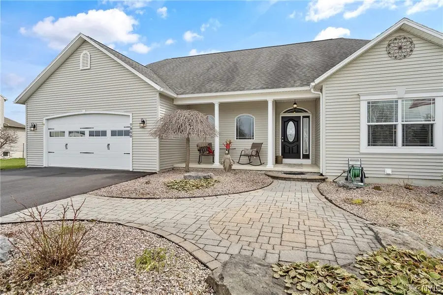 7940 Joss Farm Way, Cicero, NY 13039 - #2