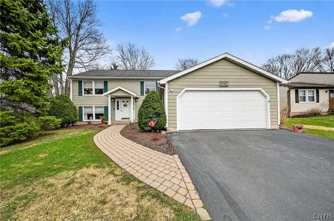6234 Wynmoor Drive, Cicero, NY 13039 - #1