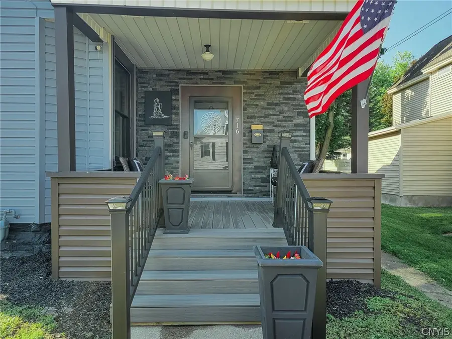 716 Church St, Herkimer, NY 13350 - #2