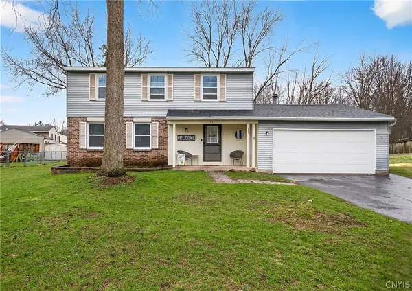 4267 Stepping Stone Lane, Liverpool, NY 13090