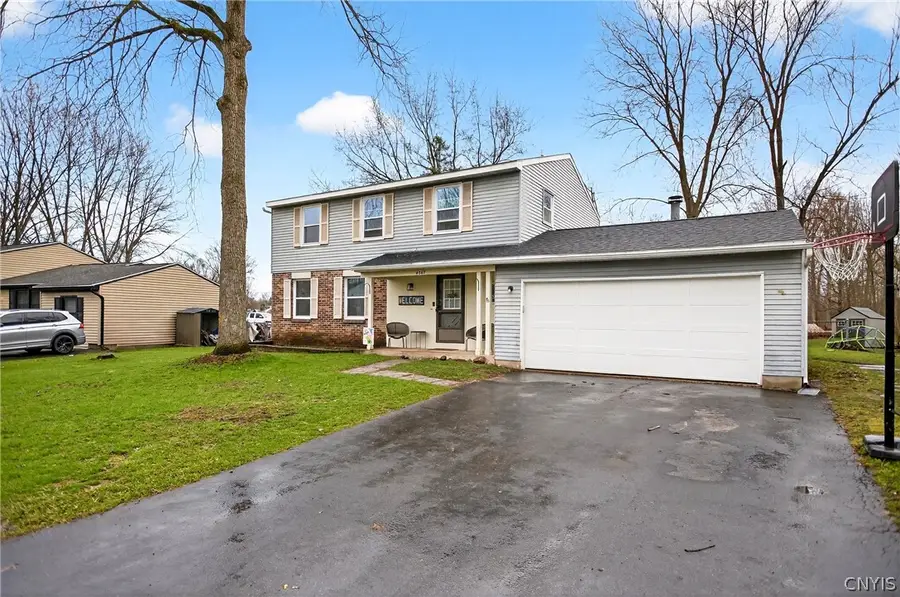 4267 Stepping Stone Lane, Liverpool, NY 13090 - #2