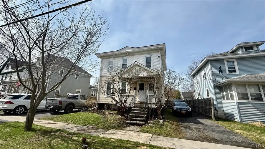 507 N Center Street, East Syracuse, NY 13057 - #3